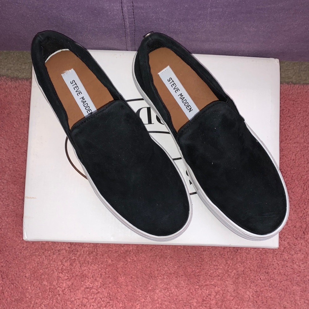Steve Madden Gills Slip-ons
